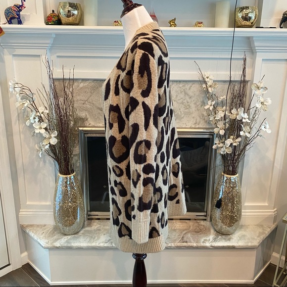 RD STYLE DENALI LEOPARD PRINT CARDIGAN SMALL - Picture 4 of 10